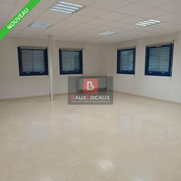 Bureau à louer - Avignon (84000) - 323 m² - 3 992 €/mois