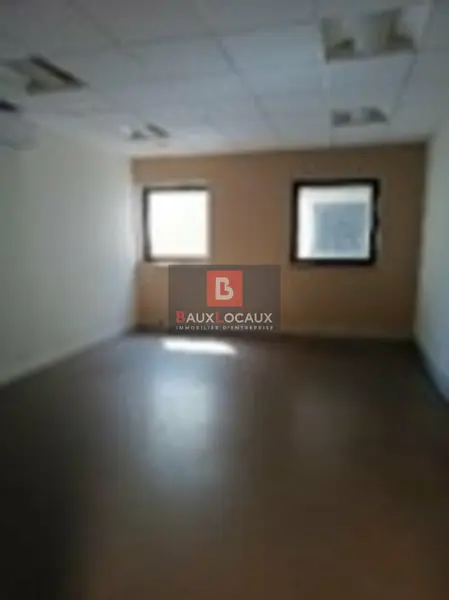 Bureau à louer - Avignon (84000) - 24 m² - 453 €/mois