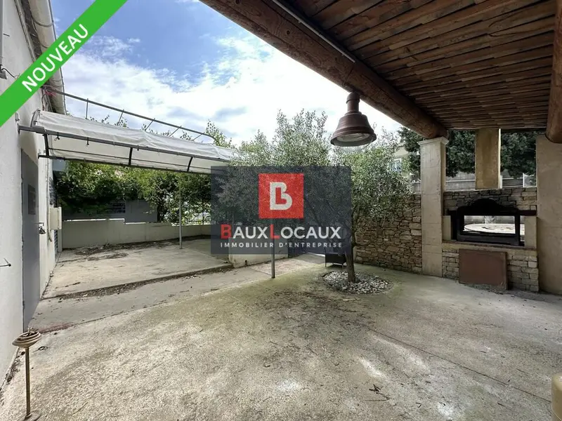 Local Commercial à louer - Le Pontet (84130) - 150 m² - 2 500 €/mois
