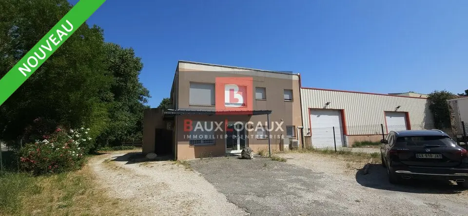 Bureau à louer - Entraigues-Sur-La-Sorgue (84320) - 90 m² - 900 €/mois