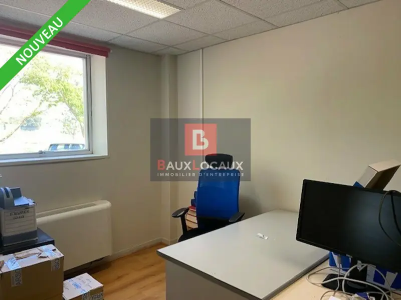 Bureau à louer - Avignon (84000) - 56 m² - 900 €/mois
