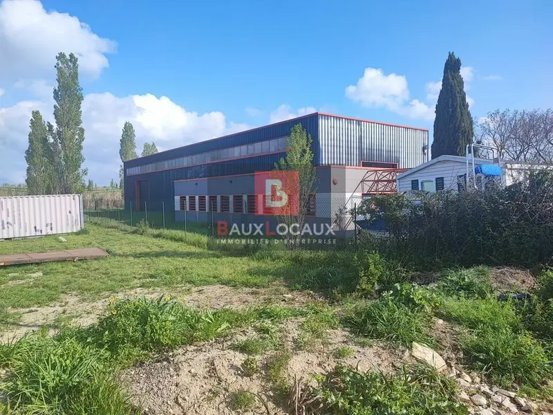 Entrepôt / Activité à louer - Lançon-Provence (13680) - 570 m² - 4 500 €/mois
