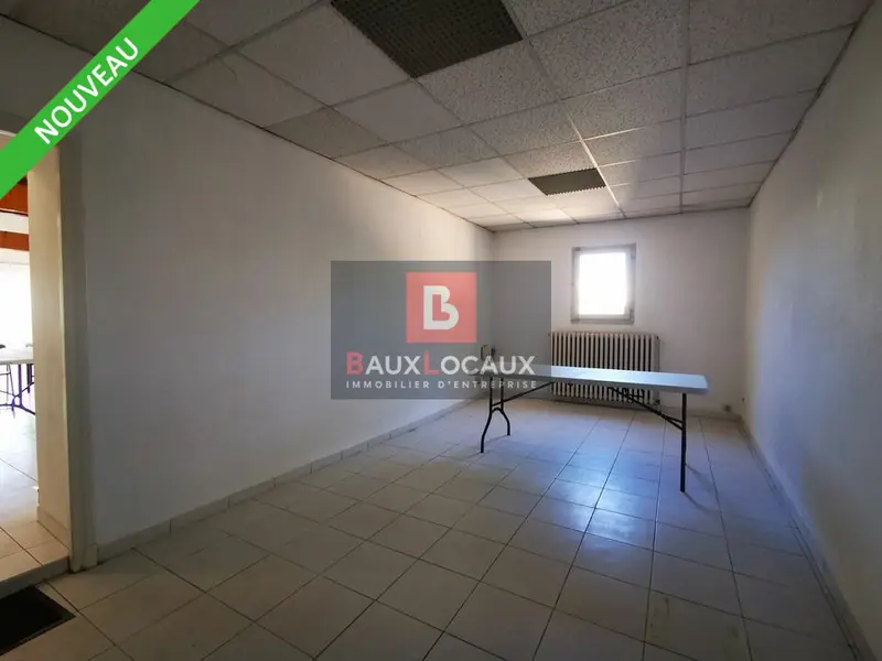 Bureau à louer - Le Pontet (84130) - 80 m² - 1 100 €/mois