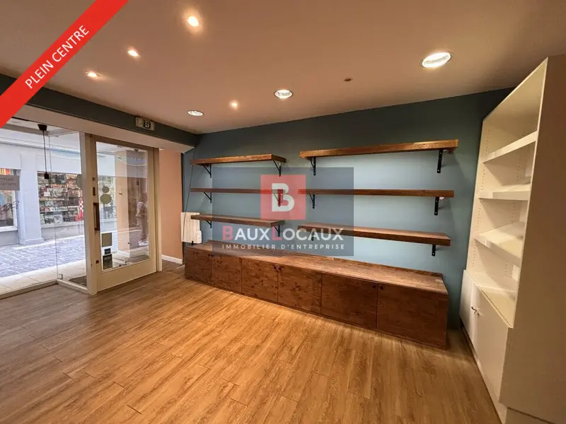 Local Commercial à louer - Avignon (84000) - 41 m² - 982 €/mois