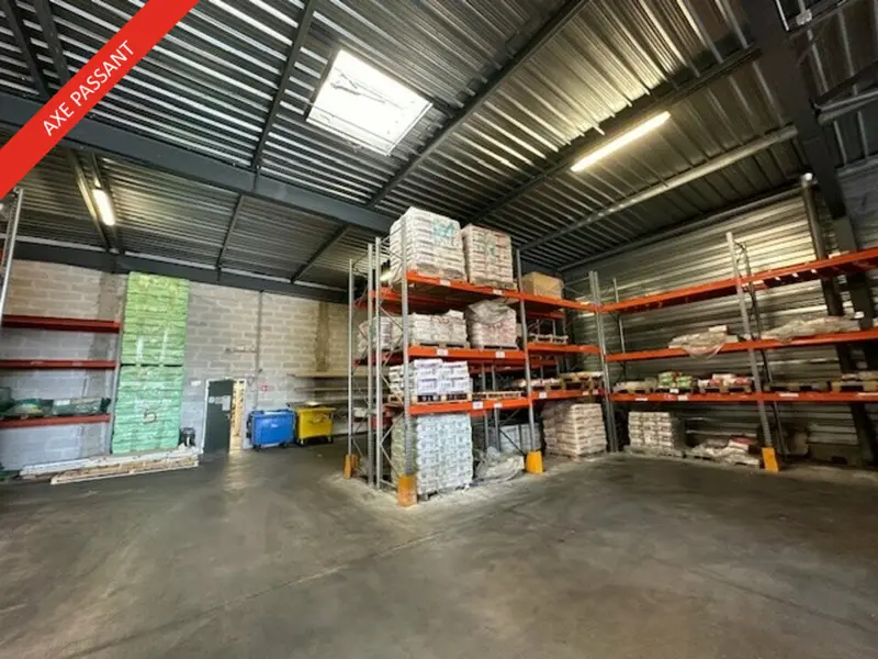 Entrepôt / Activité à louer - Vedène (84270) - 1420 m² - 15 000 €/mois
