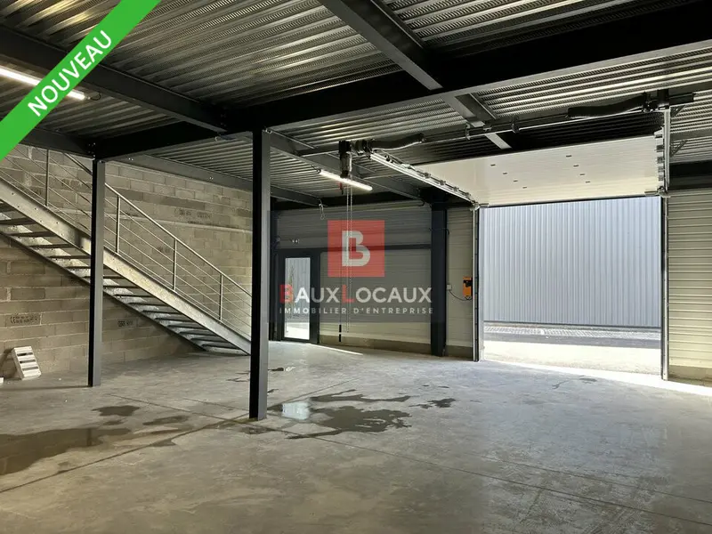 Entrepôt / Activité à vendre - Vedène (84270) - 177 m²