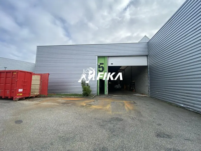 Entrepôt / Activité à louer - Toulouse (31200) - 330 m² - 2 337 €/mois
