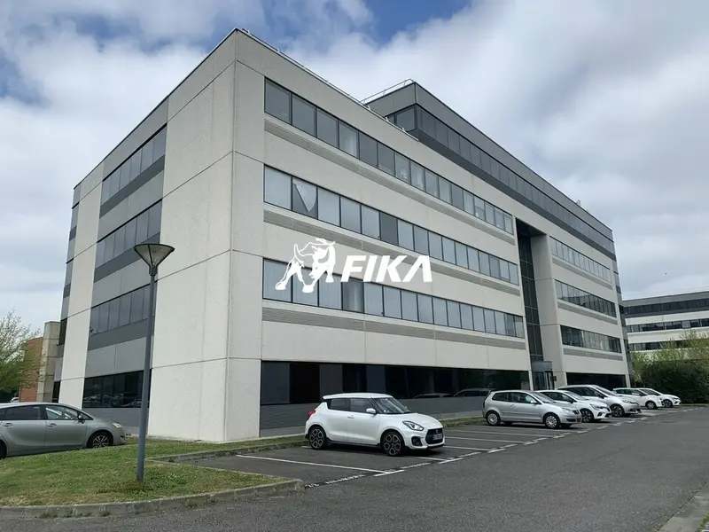 Bureau à louer - Colomiers (31770) - 1997 m² - 16 641 €/mois