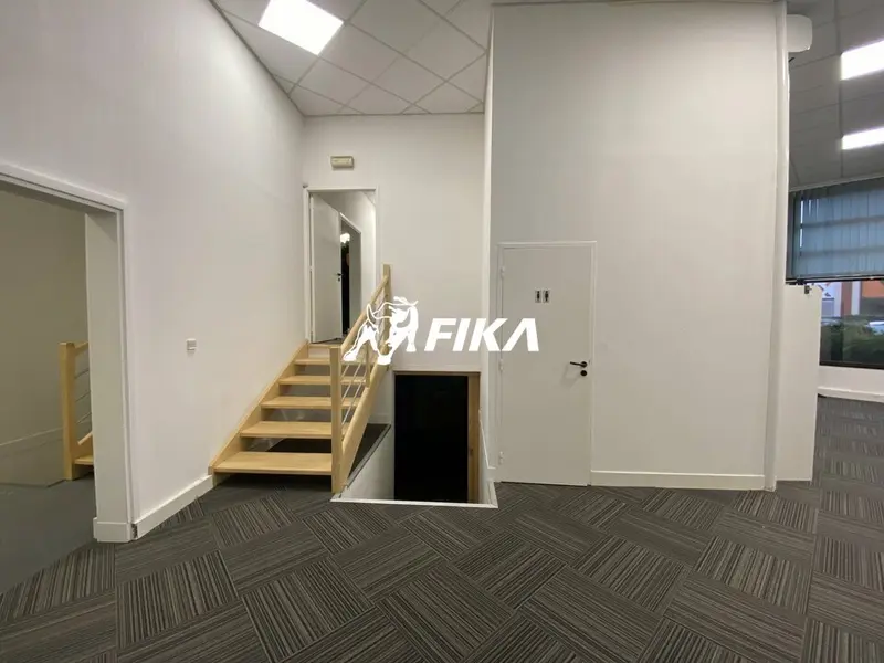 Bureau à louer - Balma (31130) - 400 m² - 4 500 €/mois