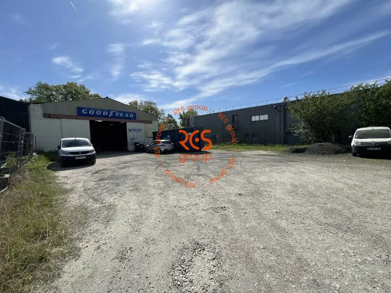 Entrepôt / Activité à vendre - Le Haillan (33185) - 325 m²