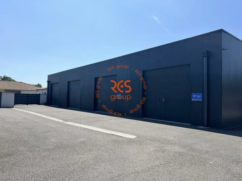 Entrepôt / Activité à louer - Mios (33380) - 500 m² - 4 200 €/mois