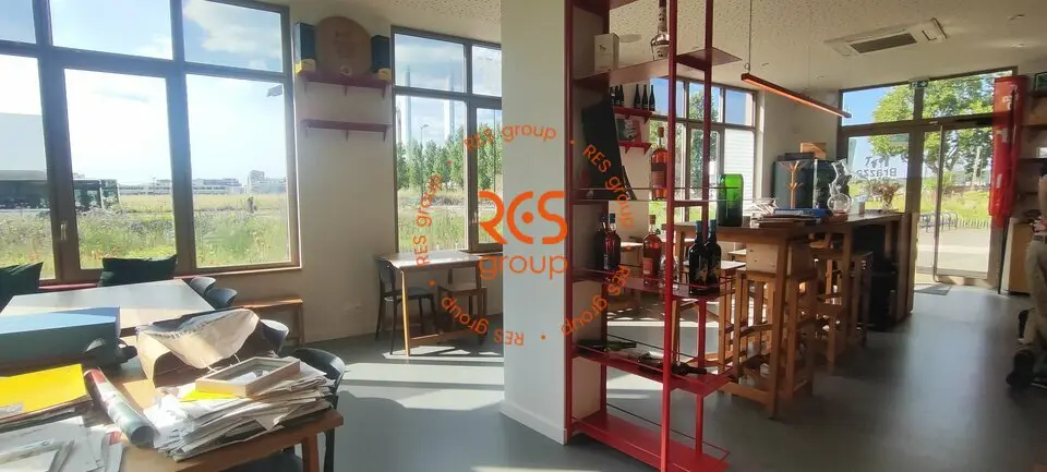 Local Commercial à vendre - (33100) - 75 m²