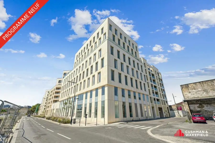 Bureau à louer - Bordeaux (33800) - 3038 m² - 53 165 €/mois