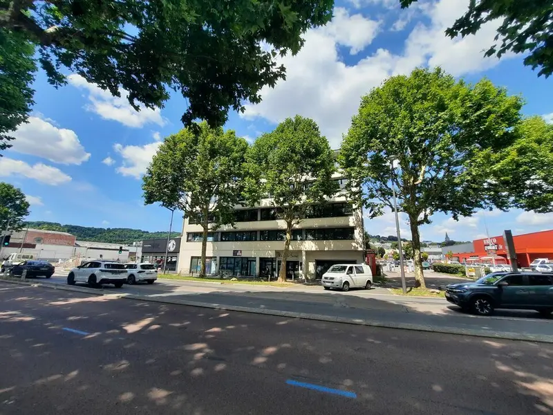 Bureau à louer - Rouen (76000) - 155 m² - 1 833 €/mois