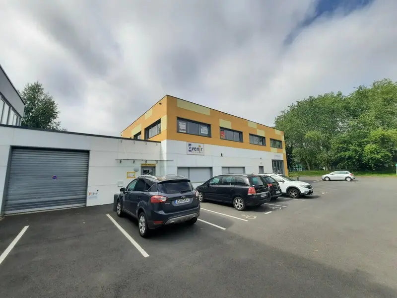Bureau à louer - Mont-Saint-Aignan (76130) - 548 m² - 5 941 €/mois