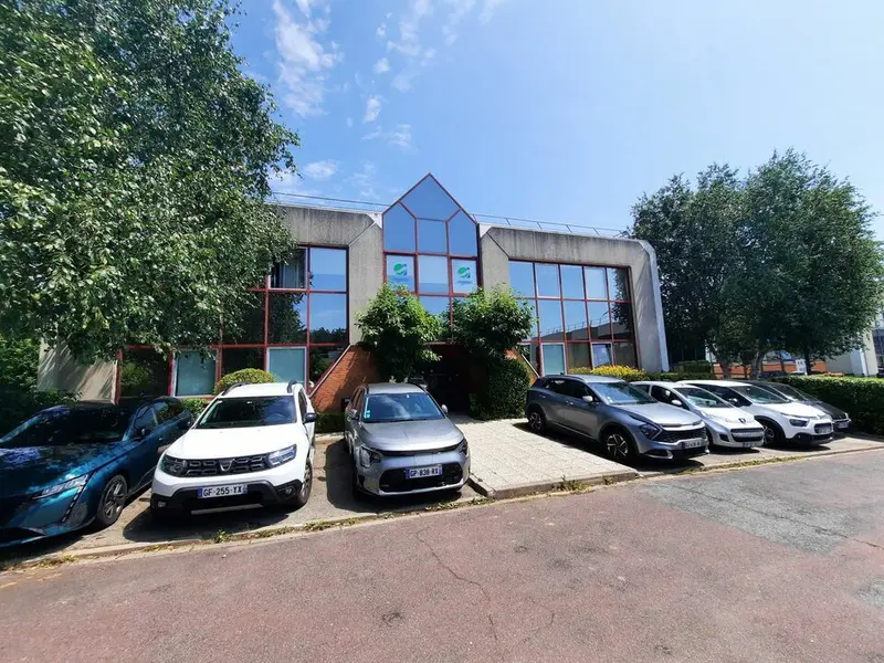 Bureau à louer - Bois-Guillaume (76230) - 400 m² - 4 000 €/mois