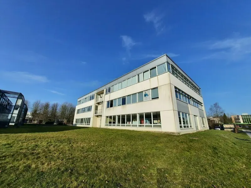 Bureau à louer - Mont-Saint-Aignan (76130) - 212 m² - 2 703 €/mois