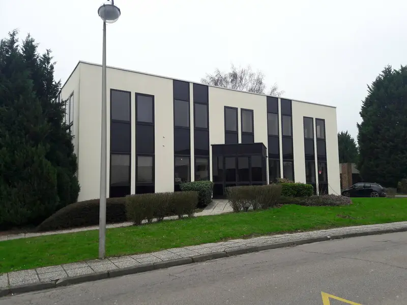 Bureau à louer - Mont-Saint-Aignan (76130) - 86 m² - 1 166 €/mois
