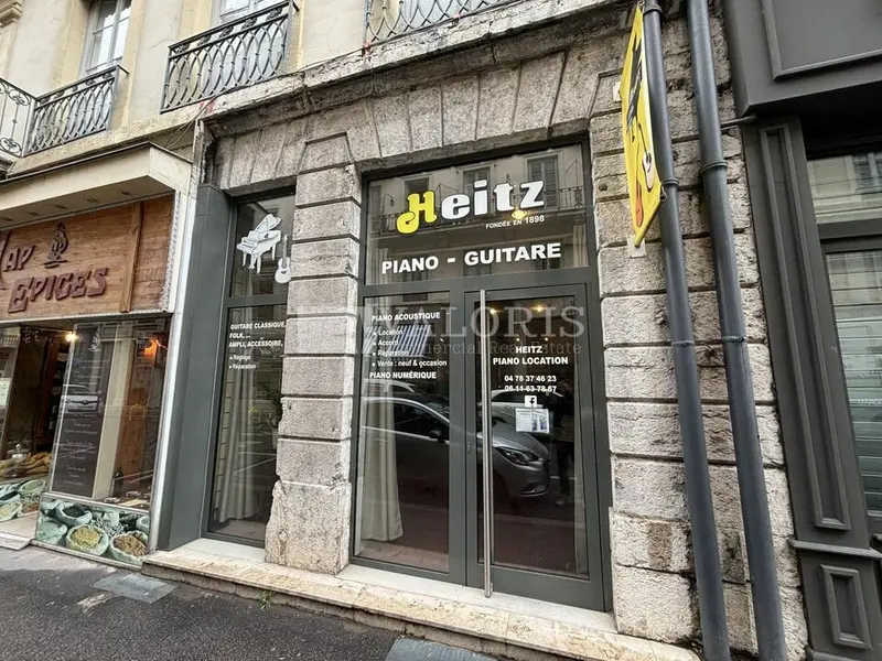 Local Commercial à vendre - Lyon 02 (69002) - 60 m²