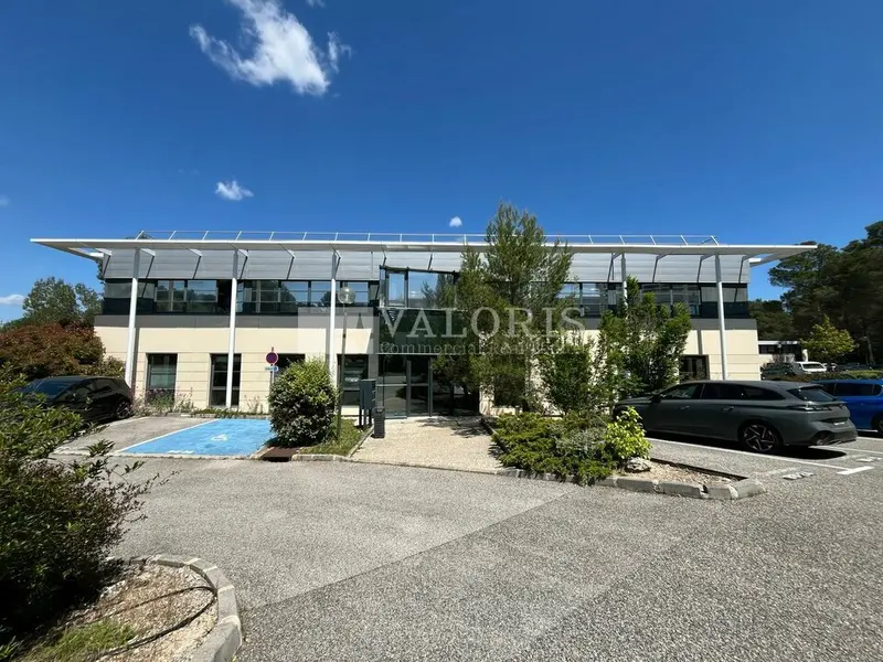 Bureau à louer - Aix-En-Provence (13290) - 294 m² - 2 940 €/mois