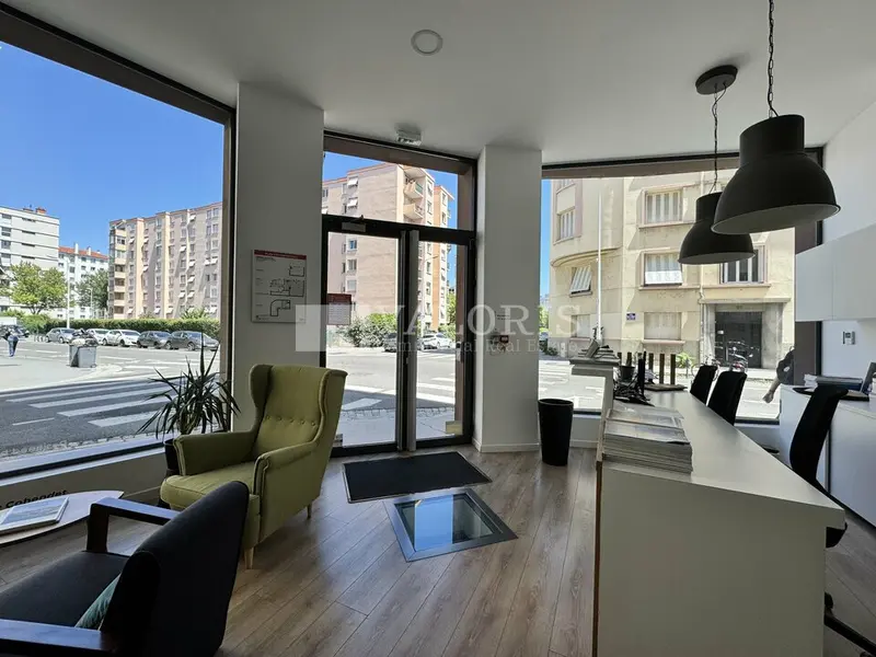 Bureau à louer - Lyon 03 (69003) - 375 m² - 6 250 €/mois
