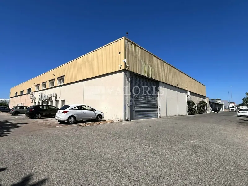 Entrepôt / Activité à louer - Vitrolles (13127) - 526 m² - 4 602 €/mois