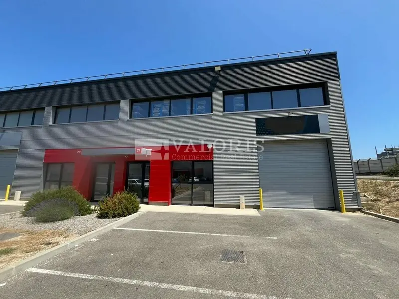 Entrepôt / Activité à louer - Gignac-La-Nerthe (13180) - 362 m² - 3 318 €/mois