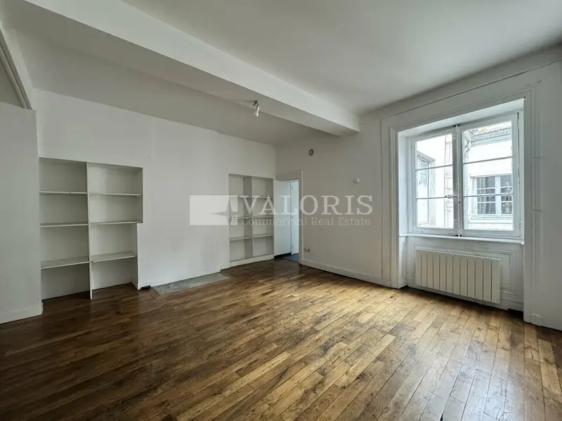 Bureau à louer - Lyon 01 (69001) - 119 m² - 1 166 €/mois