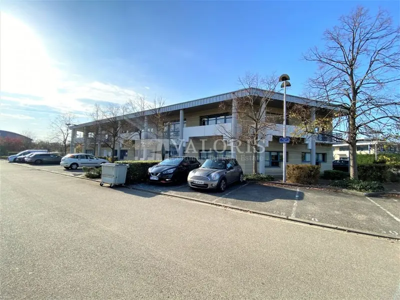 Bureau à louer - Bron (69500) - 153 m² - 1 134 €/mois
