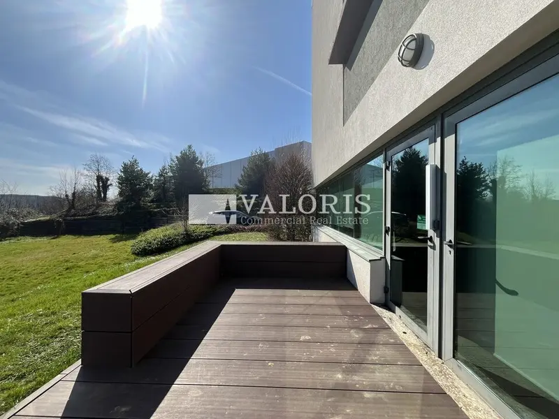Bureau à louer - Champagne-Au-Mont-D'Or (69410) - 334 m² - 3 768 €/mois
