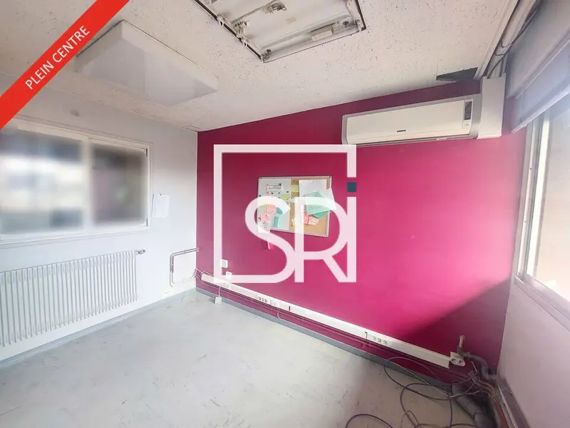 Bureau à vendre - Clermont-Ferrand (63000) - 257 m²