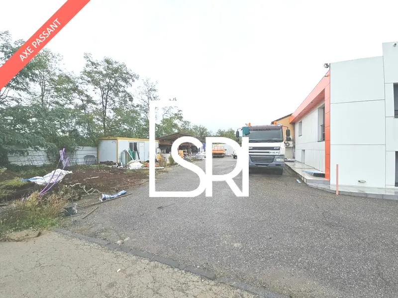 Entrepôt / Activité à louer - Cébazat (63118) - 130 m² - 3 000 €/mois