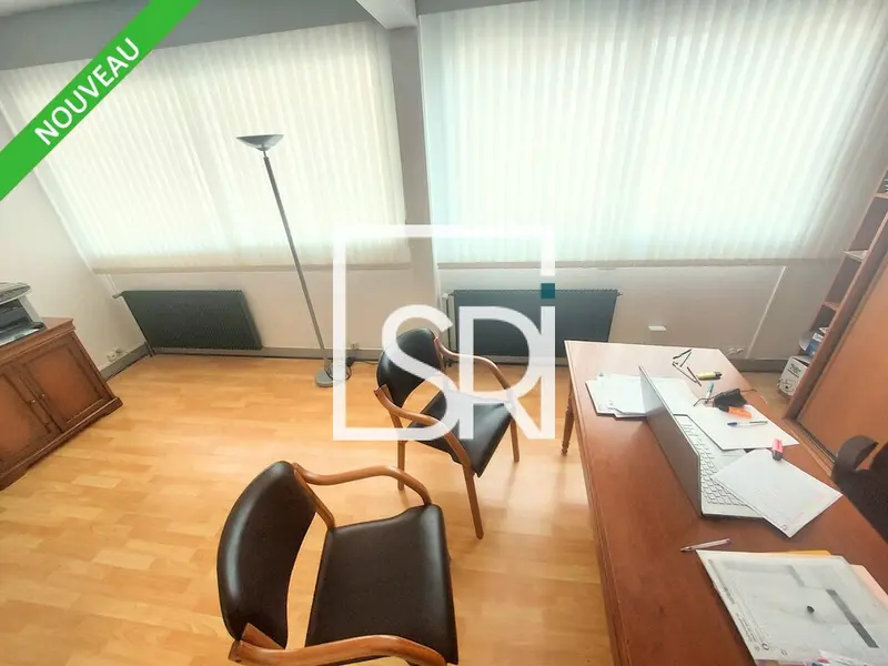 Bureau à vendre - Clermont-Ferrand (63000) - 100 m²