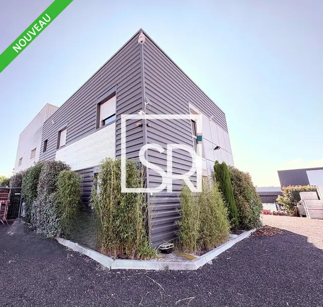 Entrepôt / Activité à vendre - Riom (63200) - 618 m²