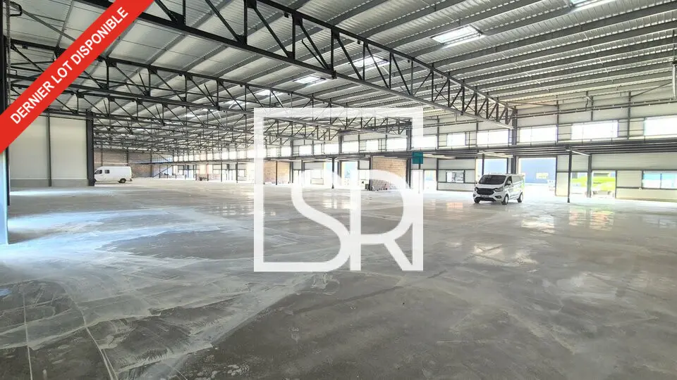 Entrepôt / Activité à louer - Clermont-Ferrand (63100) - 4353 m² - 27 900 €/mois