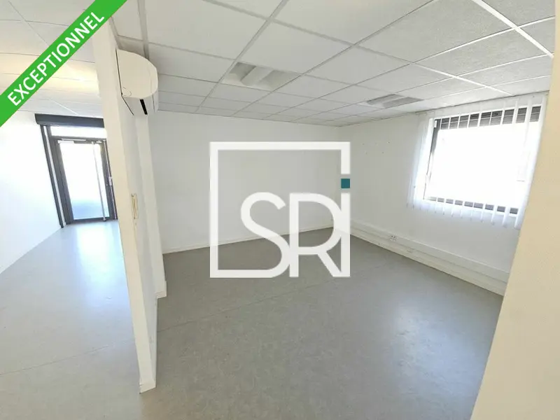 Bureau à vendre - Cournon-D'Auvergne (63800) - 111 m²