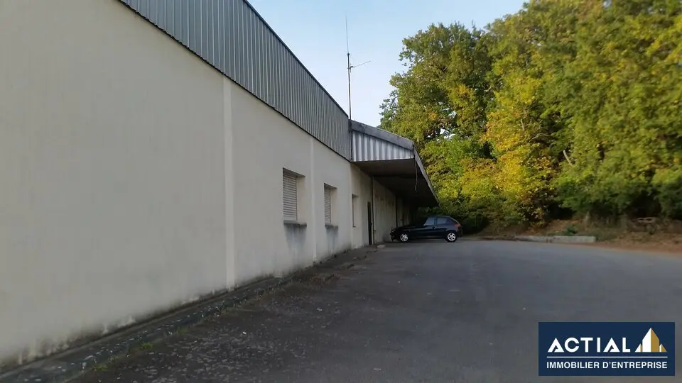 Entrepôt / Activité à louer - Nantes (44300) - 938 m² - 4 700 €/mois