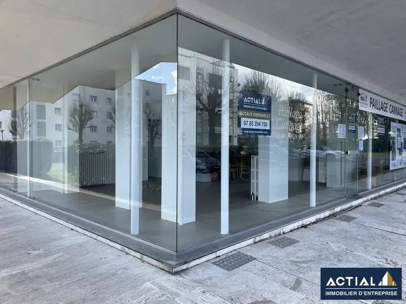 Local Commercial à vendre - Nantes (44300) - 112 m²
