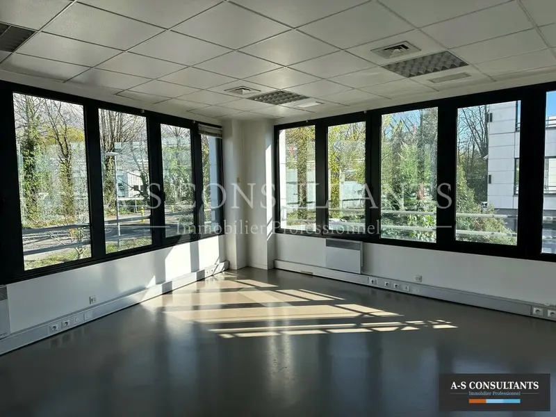 Bureau à louer - Meylan (38240) - 86 m² - 1 012 €/mois