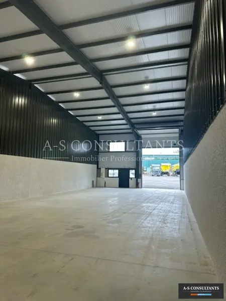 entrepôt / activité à louer - Tournon (73460) - 250 m2 - 2 000 €/mois