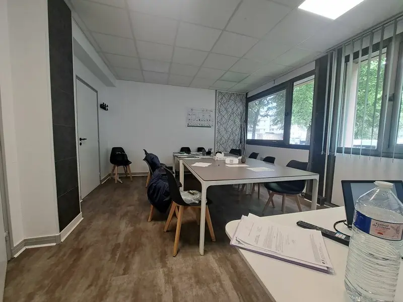 Bureau à vendre - Rouen (76100) - 104 m²
