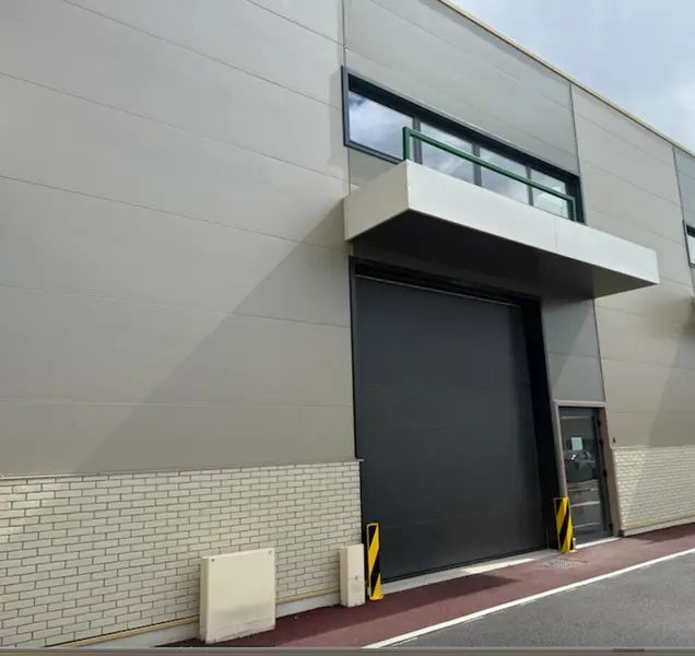 Entrepôt / Activité à louer - Bernes-Sur-Oise (95340) - 315 m² - 2 980 €/mois