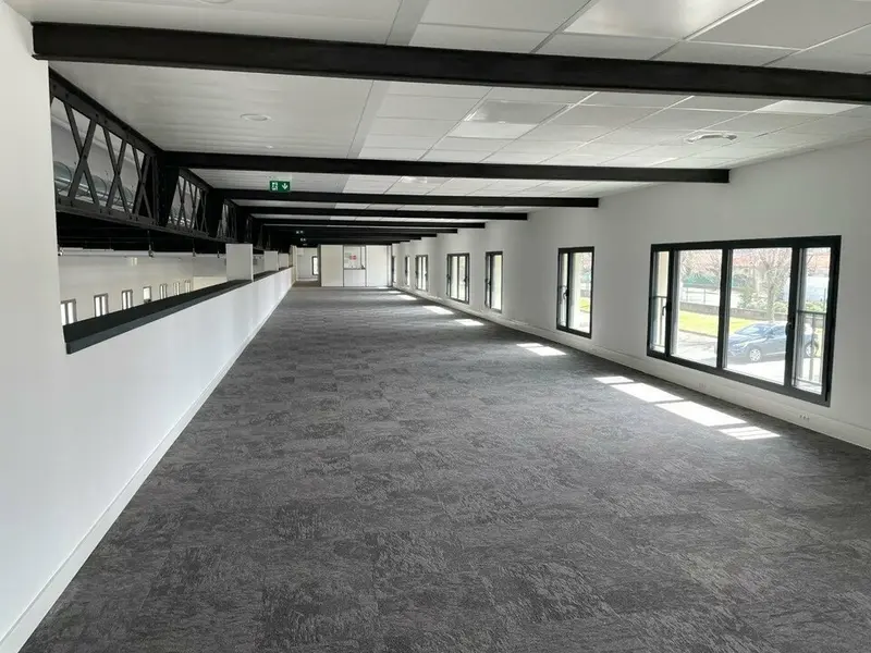 Entrepôt / Activité à vendre - Vénissieux (69200) - 1824 m²