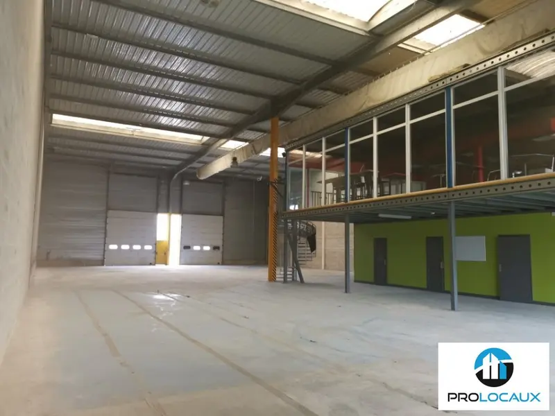 Entrepôt / Activité à louer - Compiègne (60200) - 1000 m² - 9 166 €/mois