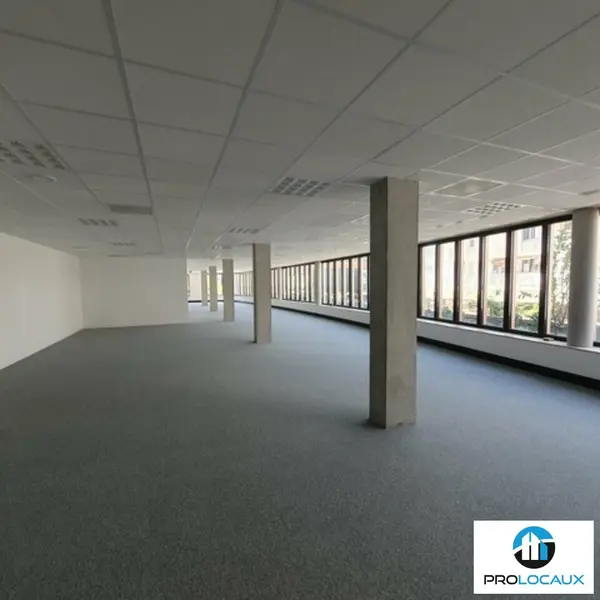 Bureau à louer - Grenoble (38000) - 287 m² - 4 196 €/mois
