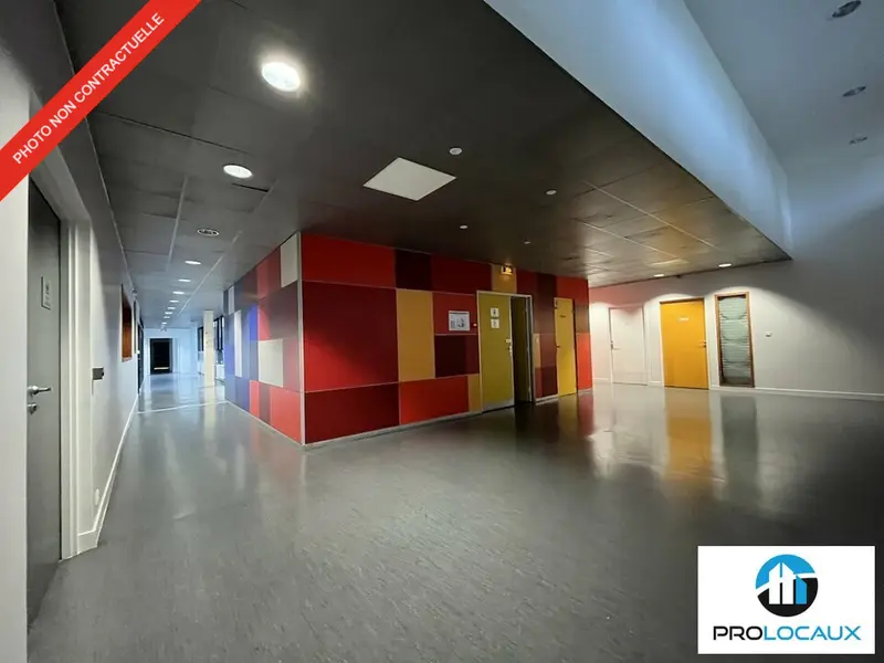 Bureau à louer - Sarcelles (95200) - 400 m² - 5 333 €/mois