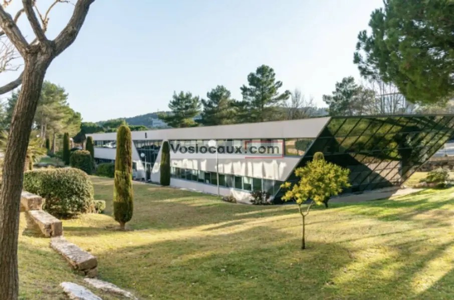 Bureau à louer - Valbonne (06560) - 428 m² - 6 428 €/mois