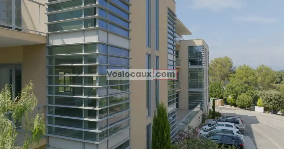 Bureau à louer - Biot (06410) - 236 m² - 4 228 €/mois