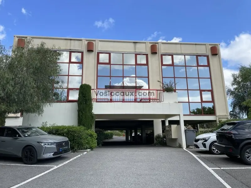 Bureau à louer - Vallauris (06220) - 107 m² - 1 114 €/mois