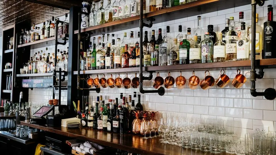 Fonds de commerce à vendre - Cafés et bars - Bordeaux (33000) - 800 000 €